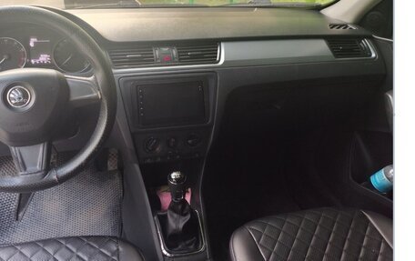 Skoda Rapid I, 2015 год, 870 000 рублей, 3 фотография