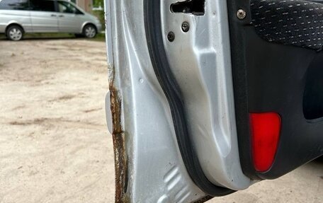 Hyundai Sonata IV рестайлинг, 2003 год, 250 000 рублей, 5 фотография