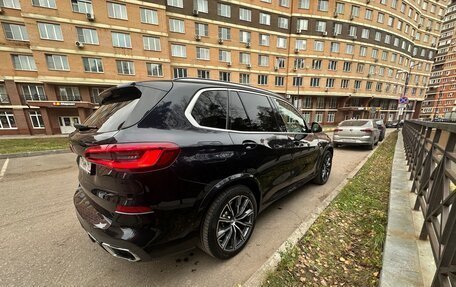 BMW X5, 2019 год, 5 950 000 рублей, 2 фотография