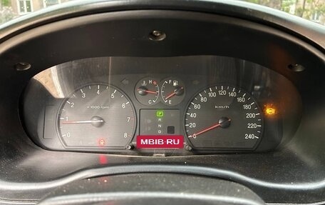 Hyundai Sonata IV рестайлинг, 2003 год, 250 000 рублей, 4 фотография
