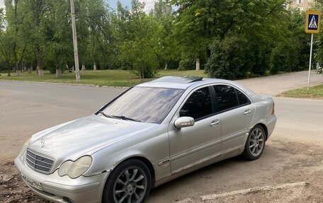 Mercedes-Benz C-Класс, 2000 год, 355 000 рублей, 5 фотография