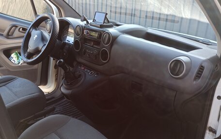 Peugeot Partner II рестайлинг 2, 2012 год, 580 000 рублей, 5 фотография
