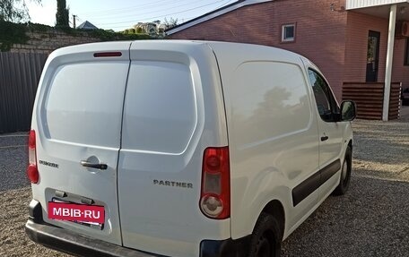 Peugeot Partner II рестайлинг 2, 2012 год, 580 000 рублей, 11 фотография