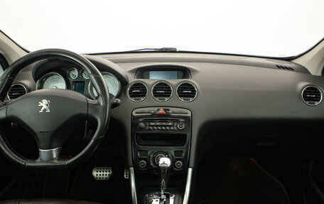 Peugeot 308 II, 2011 год, 649 000 рублей, 17 фотография