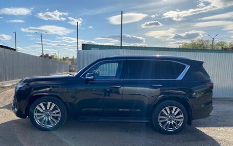 Lexus LX, 2023 год, 18 000 000 рублей, 5 фотография