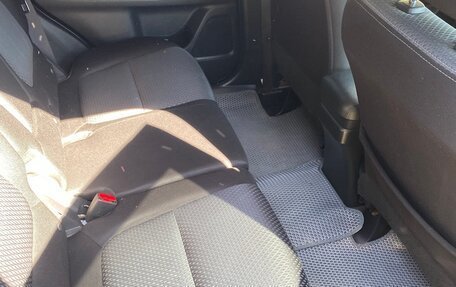 Mitsubishi Outlander III рестайлинг 3, 2016 год, 1 390 000 рублей, 8 фотография