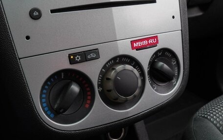 Opel Corsa D, 2013 год, 590 000 рублей, 15 фотография