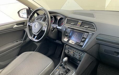 Volkswagen Tiguan II, 2017 год, 1 849 000 рублей, 10 фотография