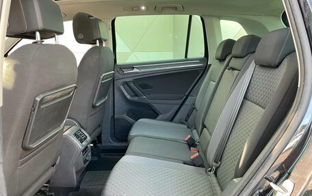 Volkswagen Tiguan II, 2017 год, 1 849 000 рублей, 12 фотография