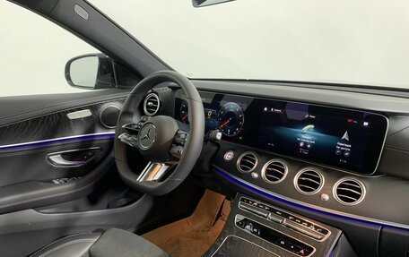 Mercedes-Benz E-Класс, 2025 год, 7 800 000 рублей, 23 фотография