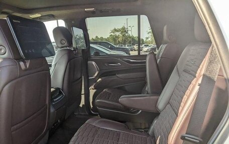 Cadillac Escalade V, 2023 год, 21 019 134 рублей, 6 фотография