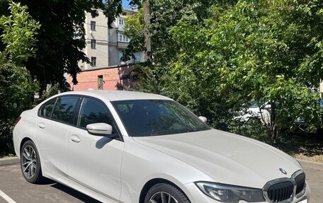 BMW 3 серия, 2021 год, 3 600 000 рублей, 2 фотография
