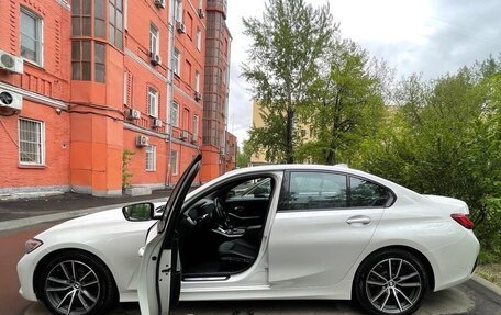 BMW 3 серия, 2021 год, 3 600 000 рублей, 21 фотография