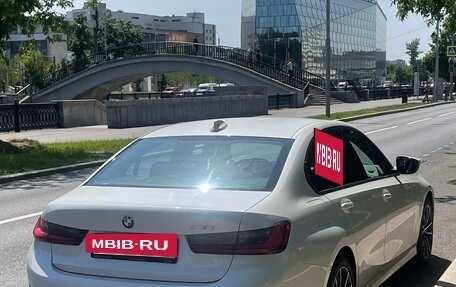 BMW 3 серия, 2021 год, 3 600 000 рублей, 16 фотография