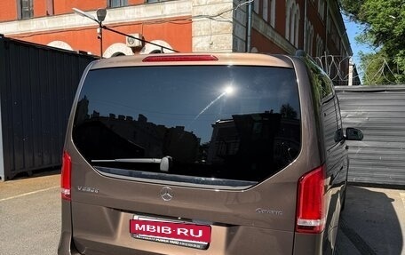 Mercedes-Benz V-Класс, 2017 год, 5 100 000 рублей, 5 фотография
