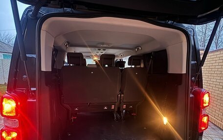 Opel Zafira Life I, 2019 год, 2 500 000 рублей, 7 фотография