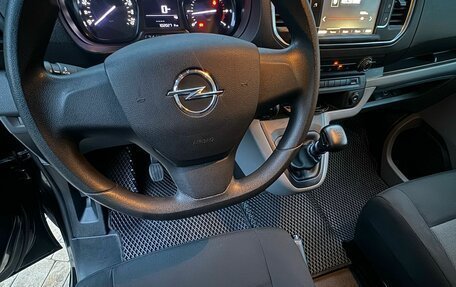 Opel Zafira Life I, 2019 год, 2 500 000 рублей, 3 фотография