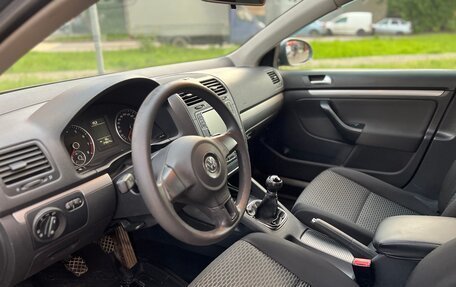 Volkswagen Jetta VI, 2010 год, 487 000 рублей, 11 фотография
