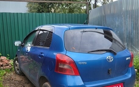 Toyota Yaris III рестайлинг, 2006 год, 560 000 рублей, 4 фотография