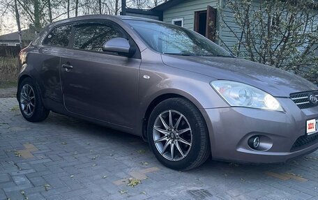 KIA cee'd I рестайлинг, 2008 год, 650 000 рублей, 3 фотография