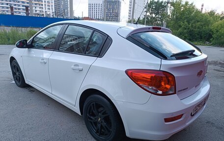 Chevrolet Cruze II, 2013 год, 689 000 рублей, 3 фотография