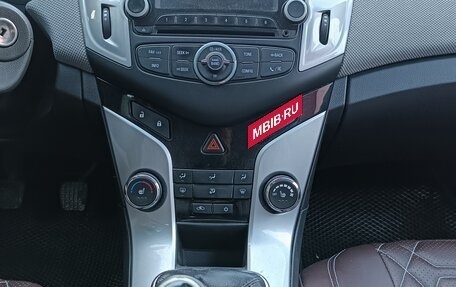 Chevrolet Cruze II, 2013 год, 689 000 рублей, 11 фотография