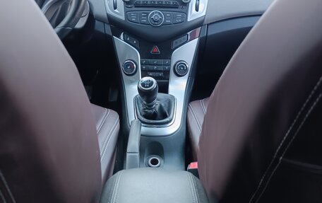 Chevrolet Cruze II, 2013 год, 689 000 рублей, 12 фотография