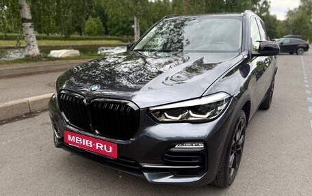 BMW X5, 2019 год, 6 650 000 рублей, 2 фотография