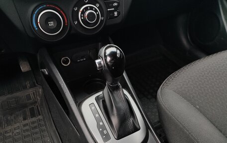 KIA Rio III рестайлинг, 2014 год, 995 000 рублей, 23 фотография
