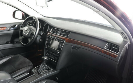 Skoda Superb III рестайлинг, 2012 год, 1 049 000 рублей, 10 фотография
