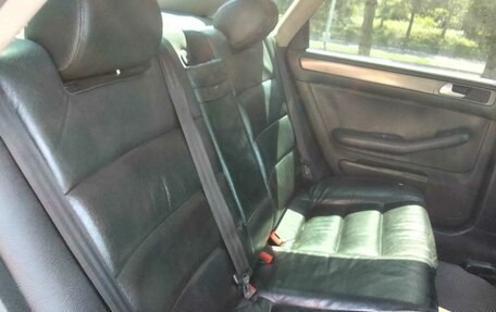 Audi A6, 2002 год, 330 000 рублей, 11 фотография