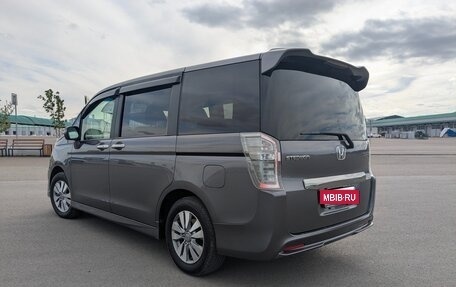 Honda Stepwgn IV, 2014 год, 1 830 000 рублей, 5 фотография