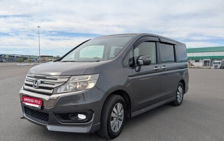 Honda Stepwgn IV, 2014 год, 1 830 000 рублей, 3 фотография
