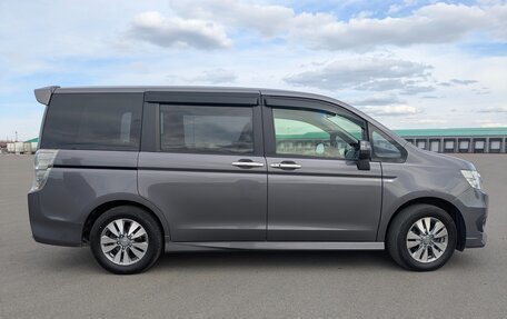 Honda Stepwgn IV, 2014 год, 1 830 000 рублей, 8 фотография