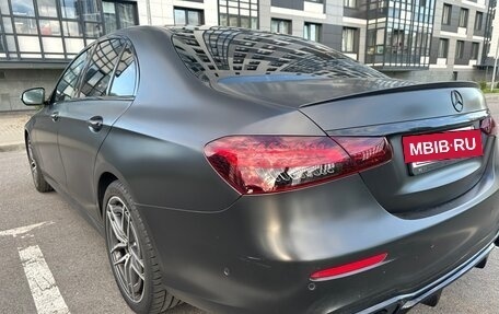 Mercedes-Benz E-Класс AMG, 2021 год, 8 300 000 рублей, 10 фотография