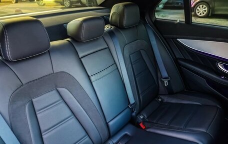 Mercedes-Benz E-Класс AMG, 2021 год, 8 300 000 рублей, 29 фотография