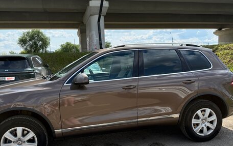 Volkswagen Touareg III, 2011 год, 2 000 000 рублей, 7 фотография