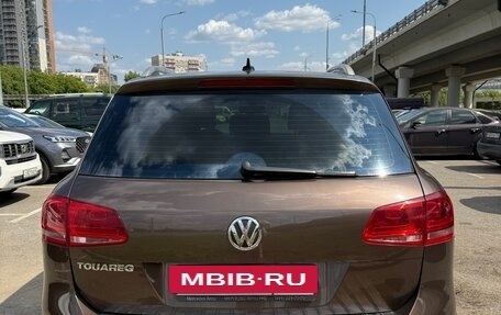 Volkswagen Touareg III, 2011 год, 2 000 000 рублей, 10 фотография