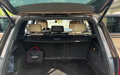 Volkswagen Touareg III, 2011 год, 2 000 000 рублей, 32 фотография