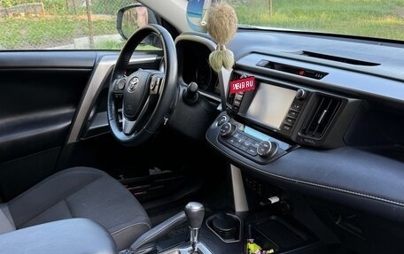 Toyota RAV4, 2018 год, 2 500 000 рублей, 7 фотография