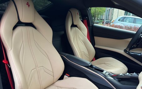Ferrari 812, 2020 год, 31 000 000 рублей, 33 фотография