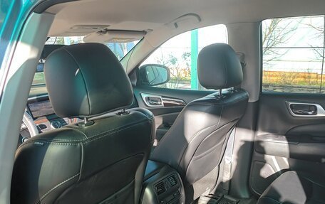 Nissan Pathfinder, 2017 год, 2 000 000 рублей, 6 фотография