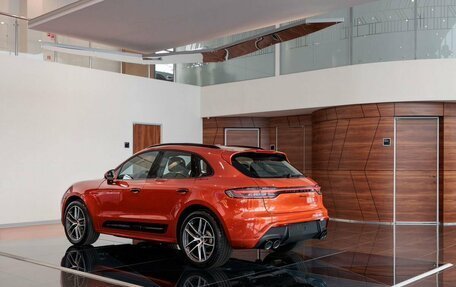 Porsche Macan I рестайлинг, 2025 год, 12 600 000 рублей, 2 фотография