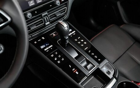 Porsche Macan I рестайлинг, 2025 год, 12 600 000 рублей, 16 фотография