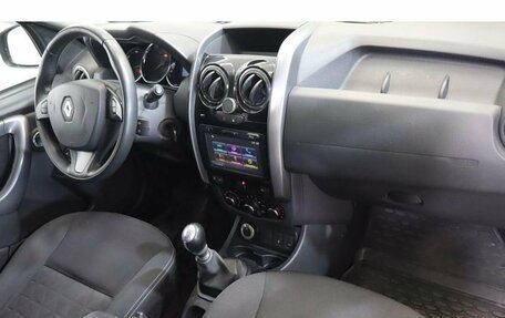 Renault Duster I рестайлинг, 2017 год, 1 133 000 рублей, 5 фотография