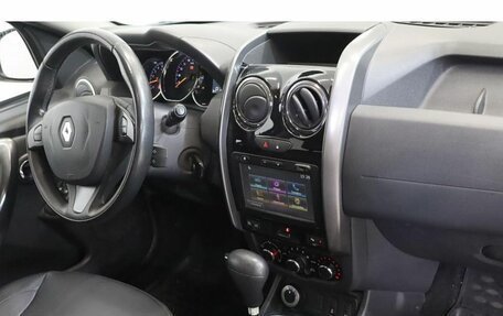 Renault Duster I рестайлинг, 2017 год, 1 050 000 рублей, 5 фотография