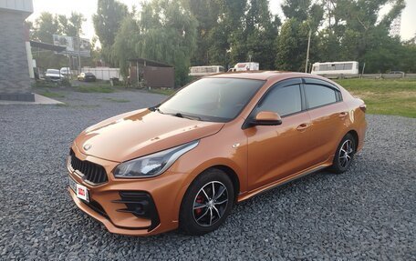 KIA Rio IV, 2018 год, 1 550 000 рублей, 1 фотография