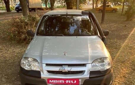 Chevrolet Niva I рестайлинг, 2010 год, 500 000 рублей, 8 фотография