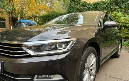 Volkswagen Passat B8 рестайлинг, 2015 год, 2 550 000 рублей, 6 фотография