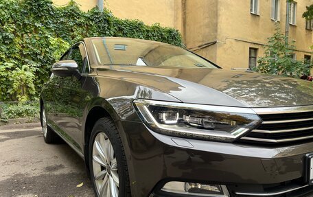 Volkswagen Passat B8 рестайлинг, 2015 год, 2 550 000 рублей, 5 фотография